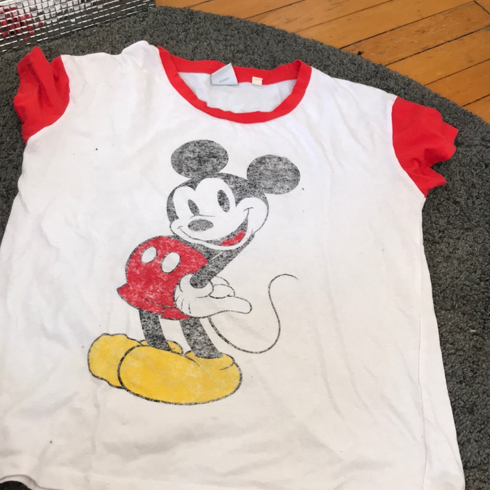 Mikey mouse tee from Disney
